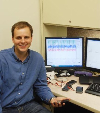 杜克大學(xué)計(jì)算機(jī)科學(xué)研究生畢業(yè)生賈斯汀-曼維利爾